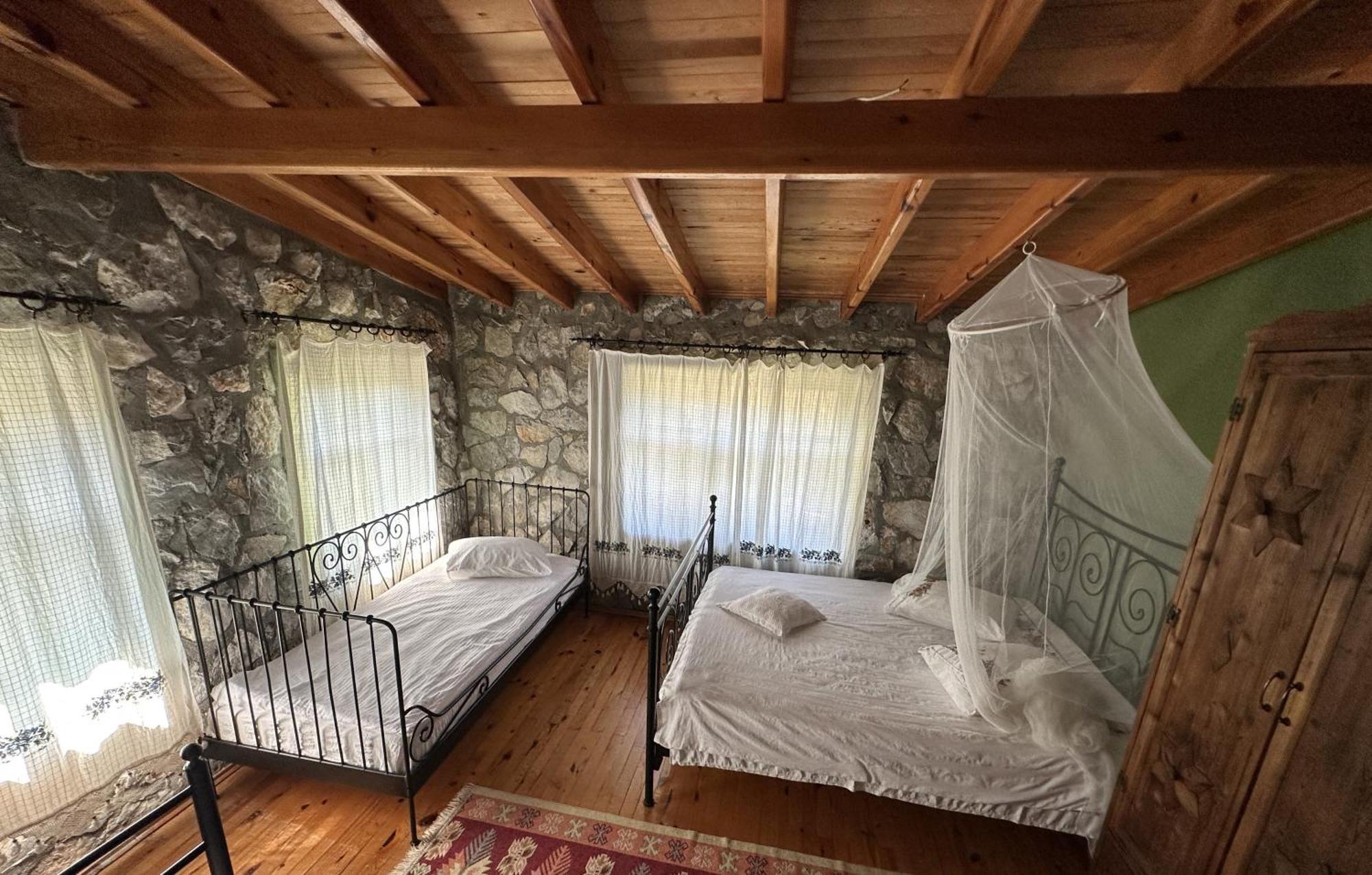 Bed and Breakfast Otantik Tas Ev Даламан Экстерьер фото
